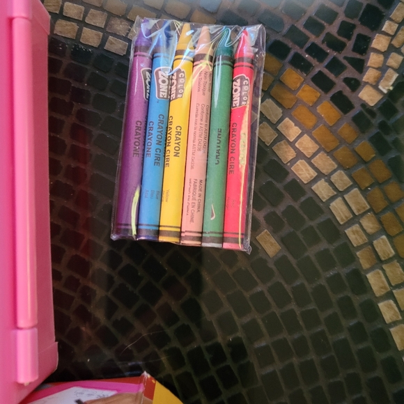 Color zone Fasion plates Toy Girl's age 5 and older, Preowned Never used. - Picture 4 of 16